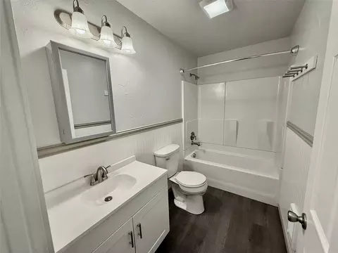 Bath - 506 1st Ave E #ABC, Eureka, MT 59917 photo 1 of 6