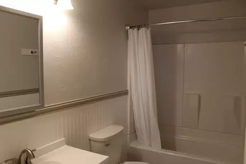 Bath - 506 1st Ave E #ABC, Eureka, MT 59917 photo 6 of 6