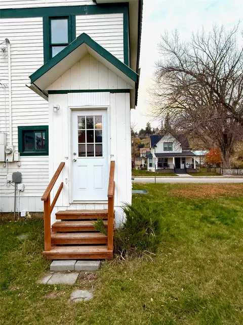 Exterior - 506 1st Ave E #ABC, Eureka, MT 59917 photo 11 of 21