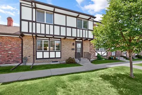 1200 32nd St S #93, Great Falls, MT 59405