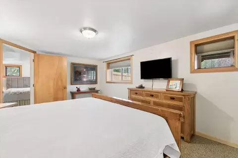 Bedroom - 201 Mallard Loop, Whitefish, MT 59937 photo 4 of 10