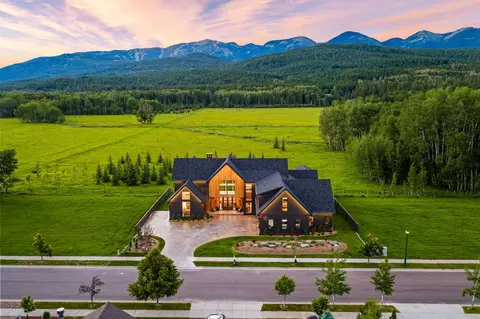 983 Preserve Pkwy, Whitefish, MT 59937