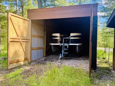 Exterior - 900 Riverside Rd, Kalispell, MT 59901 photo 6 of 9