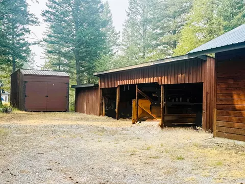 Exterior - 900 Riverside Rd, Kalispell, MT 59901 photo 10 of 10