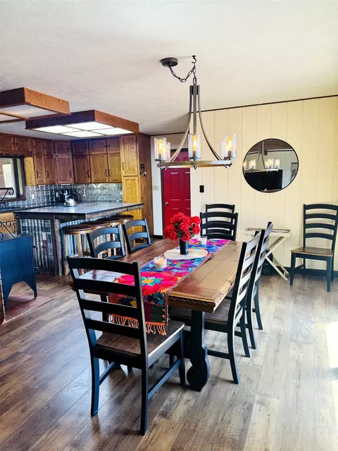 Dining - 900 Riverside Rd, Kalispell, MT 59901 photo 2 of 3