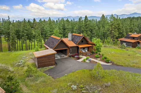 960 Wilderness Club Dr, Eureka, MT 59917