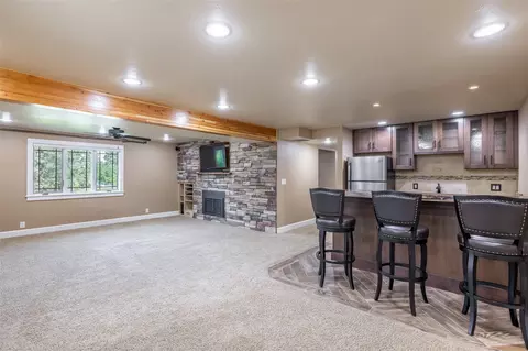 Living - 13 Big Dipper Dr, Clancy, MT 59634 photo 5 of 9