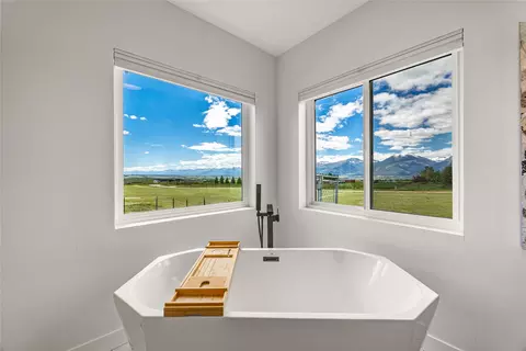Bath - 838 Diamond Ridge Loop, Florence, MT 59833 photo 4 of 7