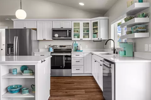 Kitchen - 838 Diamond Ridge Loop, Florence, MT 59833 photo 2 of 5