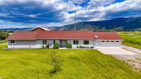 93396 Us Highway 93, Arlee, MT 59821
