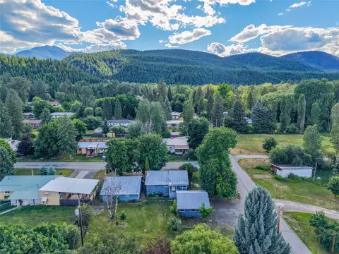 View/Area - 33 Avenue B, Libby, MT 59923 photo 6 of 7