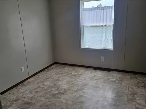 Bedroom - 1801 Butte Ave, Black Eagle, MT 59414 photo 2 of 3