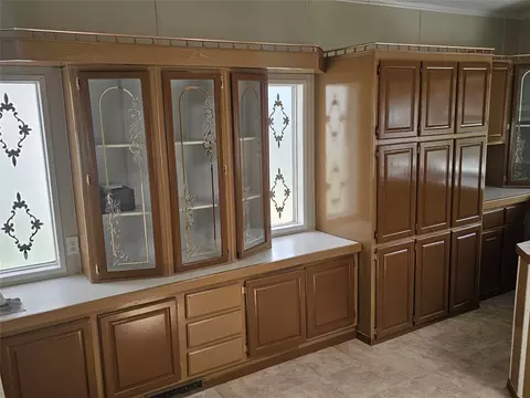 Kitchen - 1801 Butte Ave, Black Eagle, MT 59414 photo 2 of 2