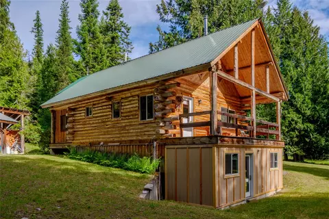 364 Cedars Dr, Troy, MT 59935