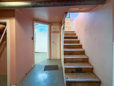 Entry Way - 114 22nd St, Black Eagle, MT 59414 photo 7 of 8