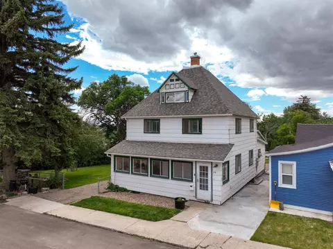 114 22nd St, Black Eagle, MT 59414