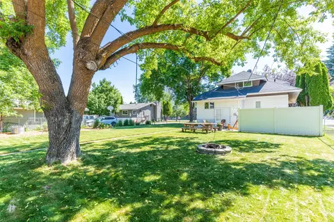 Exterior - 540 Pine Ave, Whitefish, MT 59937 photo 10 of 16