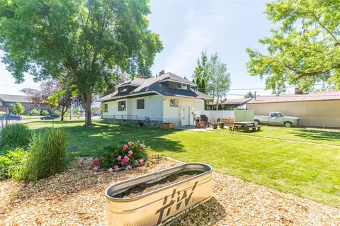 Exterior - 540 Pine Ave, Whitefish, MT 59937 photo 9 of 16