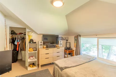 Bedroom - 540 Pine Ave, Whitefish, MT 59937 photo 4 of 8