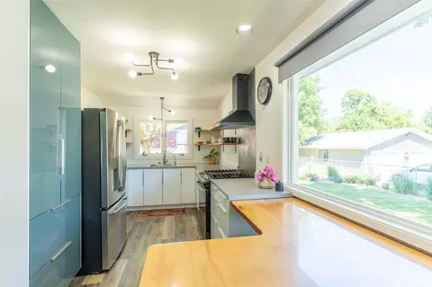 Kitchen - 540 Pine Ave, Whitefish, MT 59937 photo 1 of 3