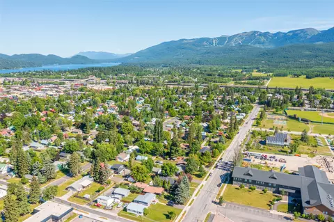 View/Area - 540 Pine Ave, Whitefish, MT 59937 photo 1 of 4