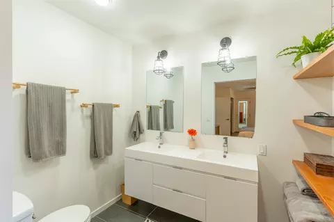Bath - 540 Pine Ave, Whitefish, MT 59937 photo 3 of 7