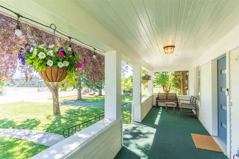 Exterior - 540 Pine Ave, Whitefish, MT 59937 photo 1 of 16