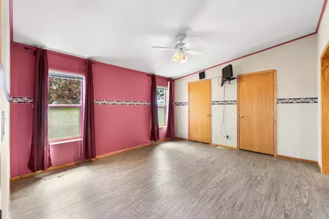 Bedroom - 81 Yellowstone Trl, Whitehall, MT 59759 photo 2 of 5