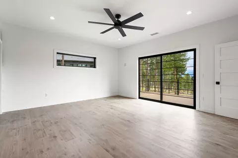 Bedroom - 166 Blacktail Loop, Lakeside, MT 59922 photo 12 of 15