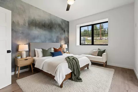 Bedroom - 166 Blacktail Loop, Lakeside, MT 59922 photo 10 of 15