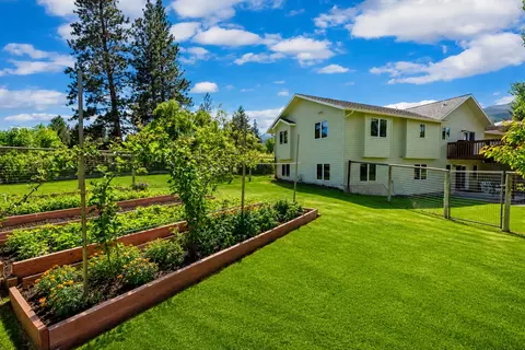 292 Tie Chute Ln, Florence, MT 59833