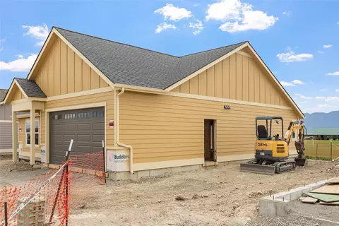 Exterior - 757 Foxglove Dr, Kalispell, MT 59901 photo 3 of 7