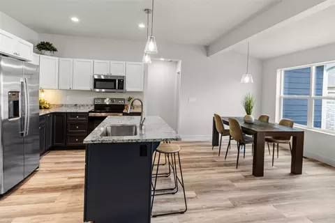 Kitchen - 303 Waterleaf Ln, Kalispell, MT 59901 photo 2 of 4