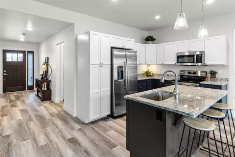 Entry Way - 303 Waterleaf Ln, Kalispell, MT 59901 photo 1 of 2