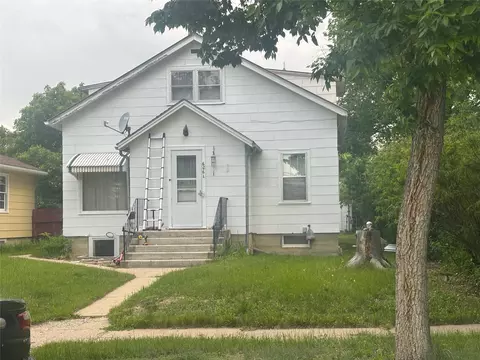606 S Maryland St, Conrad, MT 59425