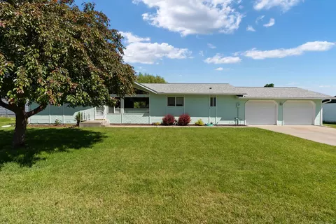 106 Island View Dr, Polson, MT 59860