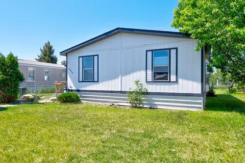 3604 Rainbow Dr, Helena, MT 59602