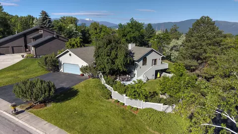 171 Fairway Dr, Missoula, MT 59803