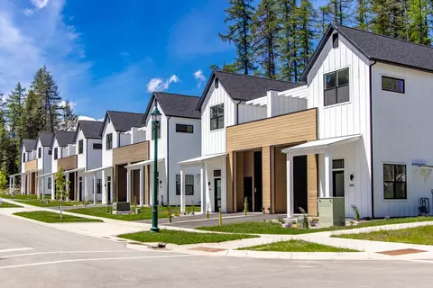 266 Canopy Trl, Whitefish, MT 59937