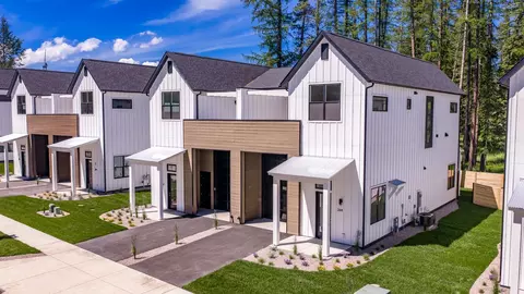 266 Canopy Trl, Whitefish, MT 59937