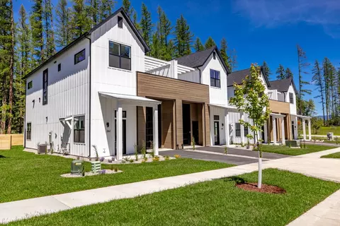 262 Canopy Trl, Whitefish, MT 59937