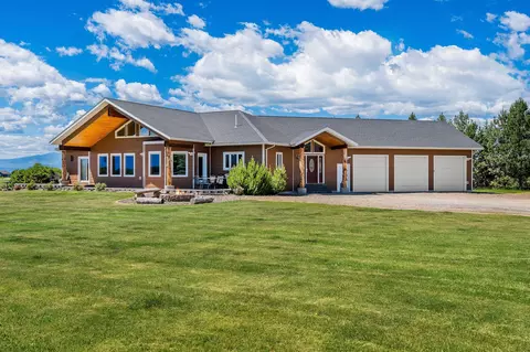 44 Playa Grande Rd, Kalispell, MT 59901
