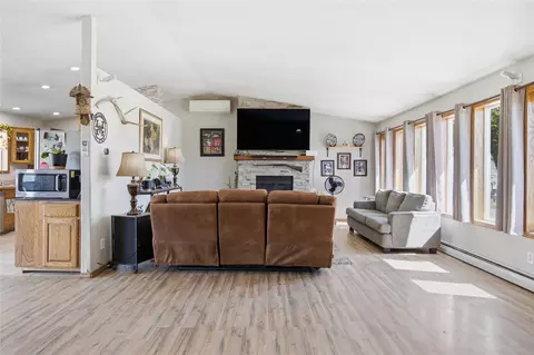 Living - 116 Mountain View Dr, Victor, MT 59875 photo 2 of 3