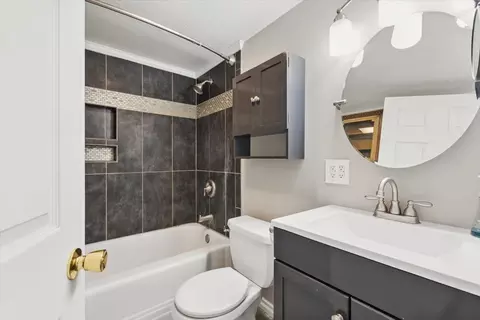 Bath - 1136 5th Ave E, Kalispell, MT 59901 photo 1 of 3