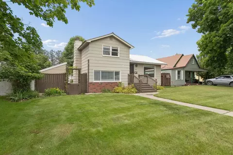 Exterior - 1136 5th Ave E, Kalispell, MT 59901 photo 3 of 8