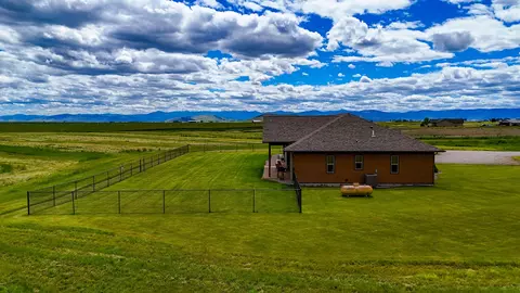 Exterior - 40800 Stinger Rd, Ronan, MT 59864 photo 7 of 9