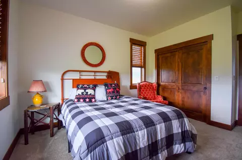 Bedroom - 40800 Stinger Rd, Ronan, MT 59864 photo 2 of 3