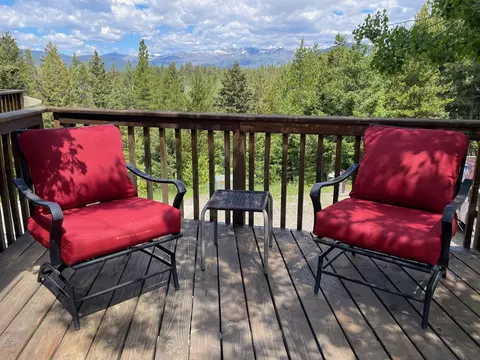 1623 Herrin Lake Rd, Lincoln, MT 59639