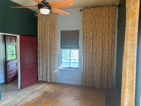 Bedroom - 524 E 6th Ave, Helena, MT 59601 photo 1 of 3