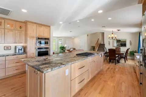 Kitchen - 2 Grassy Mountain Rd, Clancy, MT 59634 photo 3 of 8